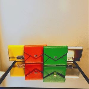 BUNDLE MICHAEL KORS women's wallets se